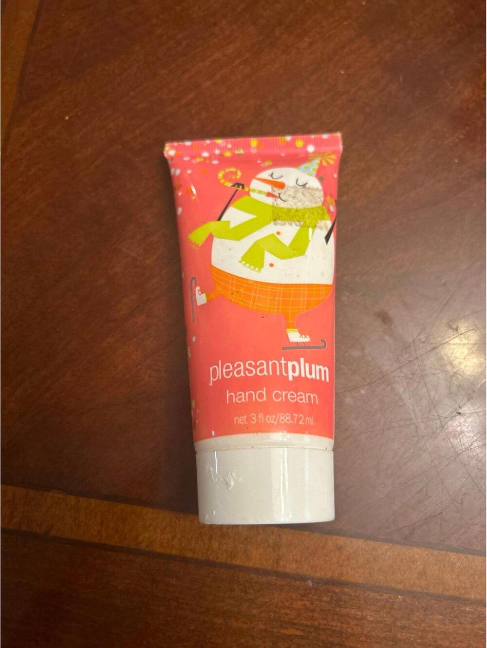 A295 Pleasant plum hand cream 3 Oz ulta hard to find